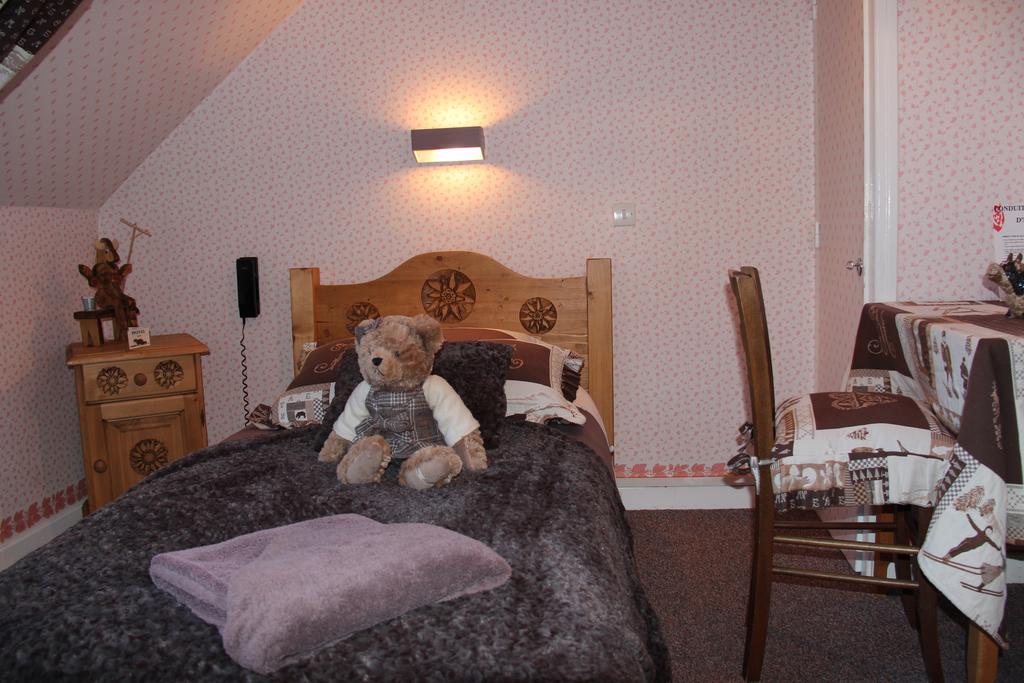 Hotel La Tapia Autrans-Meaudre-en-Vercors Rum bild